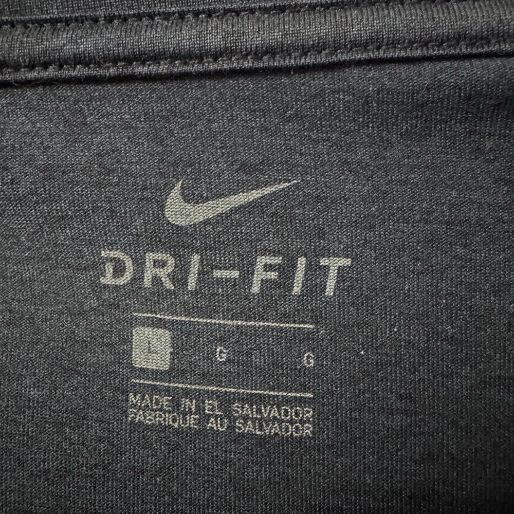 Nike Men's Navy Blue Dri-FIT Long Sleeve Tee - Picture 2 of 2